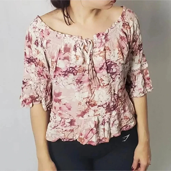 Miss Me Floral Top - Small - Picture 1 of 6